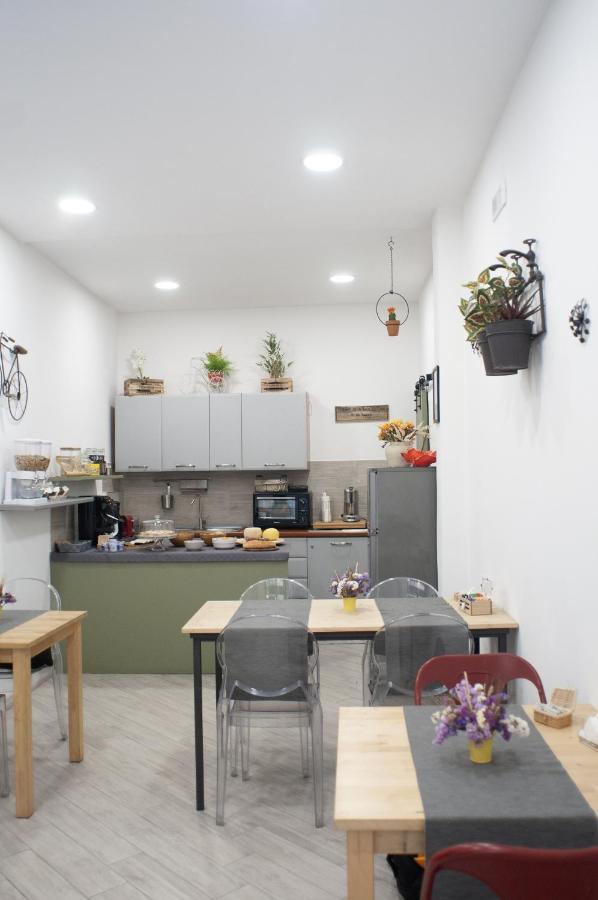 مبيت وإفطار بياتْسا أرمارِنا Principe Giardinelli المظهر الخارجي الصورة